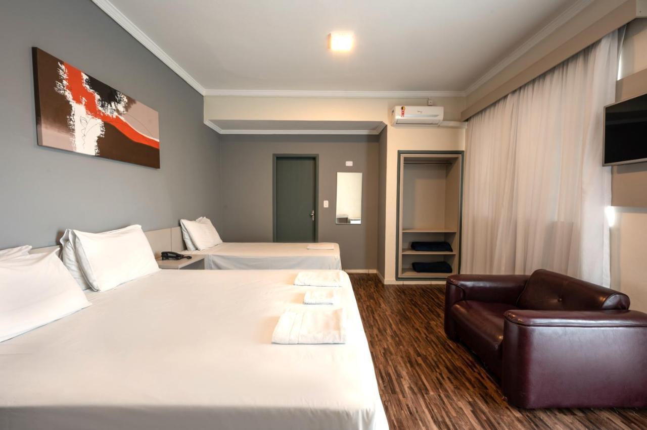 Italian Palace Rede Carlton Hotel Tres Coracoes